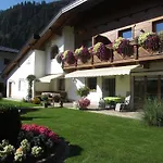 Haus Egger Apartamento